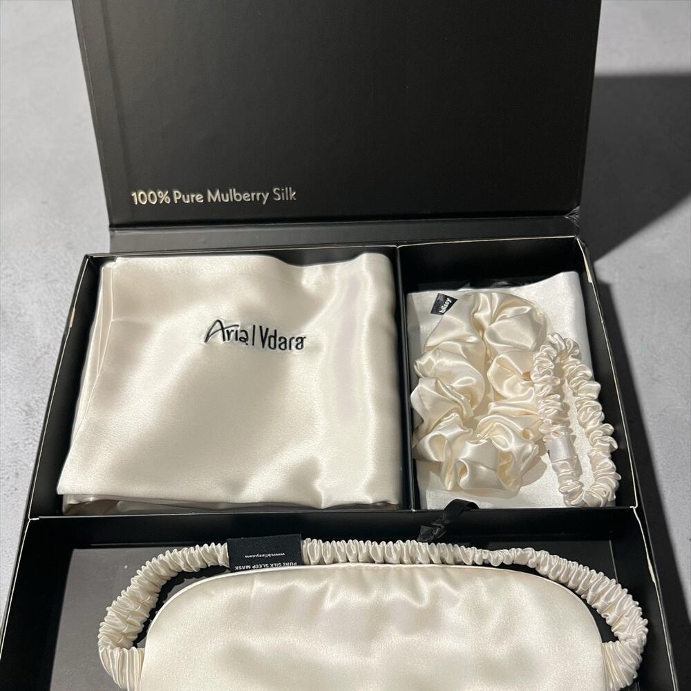 Blissy Standard Dream Set in white, featuring premium mulberry silk products